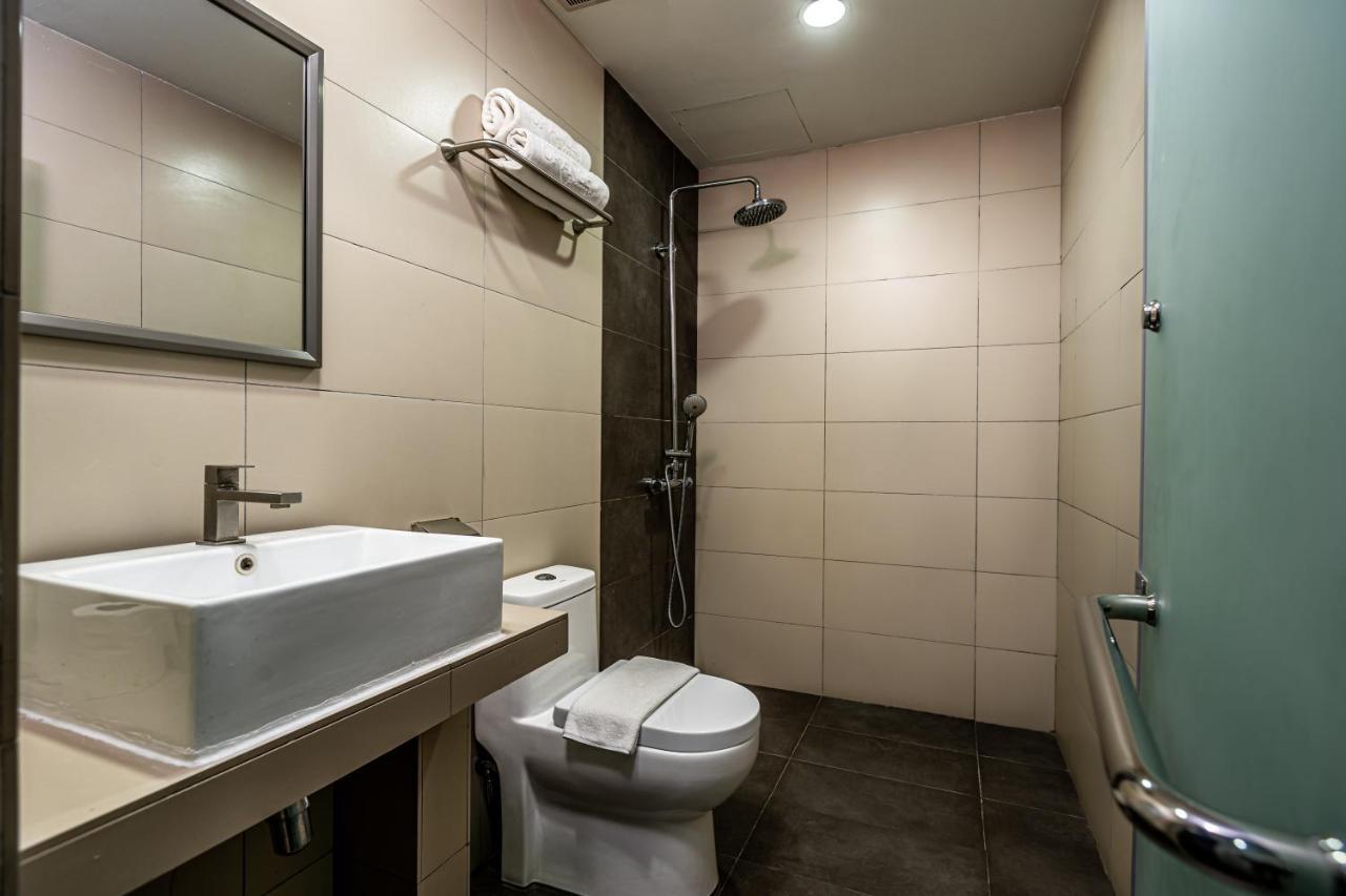 1Orange Hotel Sri Petaling Kuala Lumpur Exterior photo